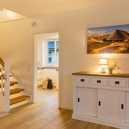 Ferienhaushaelfte Joeri Hues 1 Prázdninový dům *