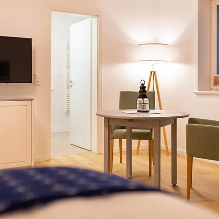 Ferienhaushaelfte Joeri Hues 1 Prázdninový dům