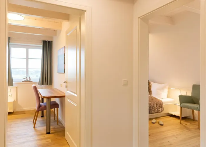 Ferienhaushaelfte Joeri Hues 1 Nebel