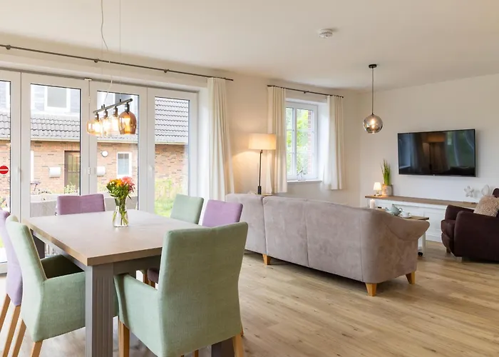 Ferienhaushaelfte Joeri Hues 1